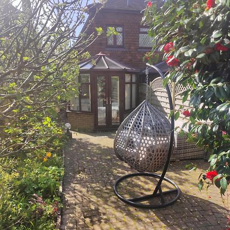 Beautiful Bexhill Cottage With Garden 3 Mins Walk To Beach Zewnętrze zdjęcie