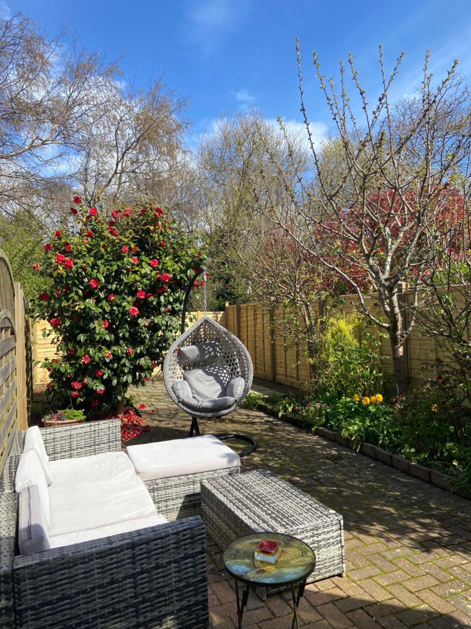 Beautiful Bexhill Cottage With Garden 3 Mins Walk To Beach Zewnętrze zdjęcie